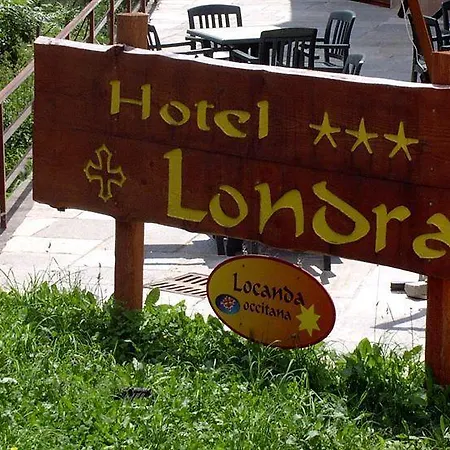 호텔 Londra Occitana 아세글리오