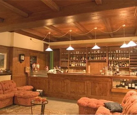 Londra Occitana Hotel Acceglio